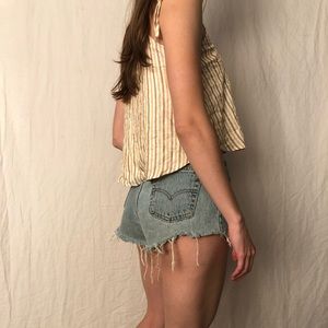 Genuine Levi cropped shorts
